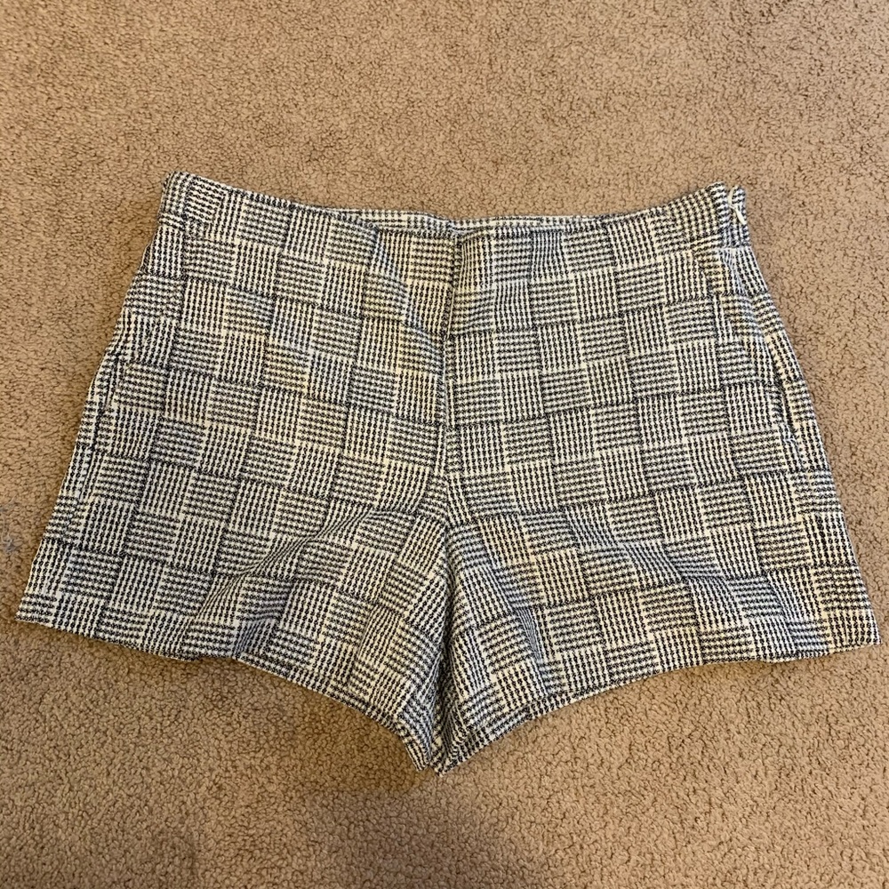 LOFT high waisted plaid shorts sz 12